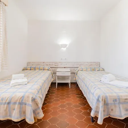 Atlas Ibiza Апартаменти