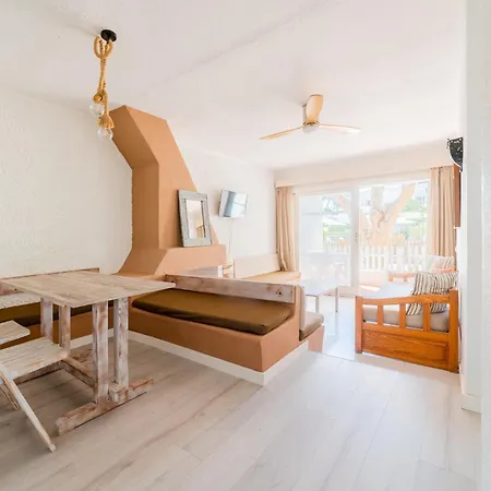 Atlas Ibiza Санта-Еулалія-дель-Ріо