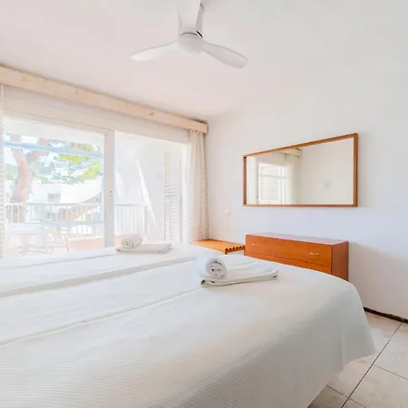 Atlas Ibiza Апартаменти